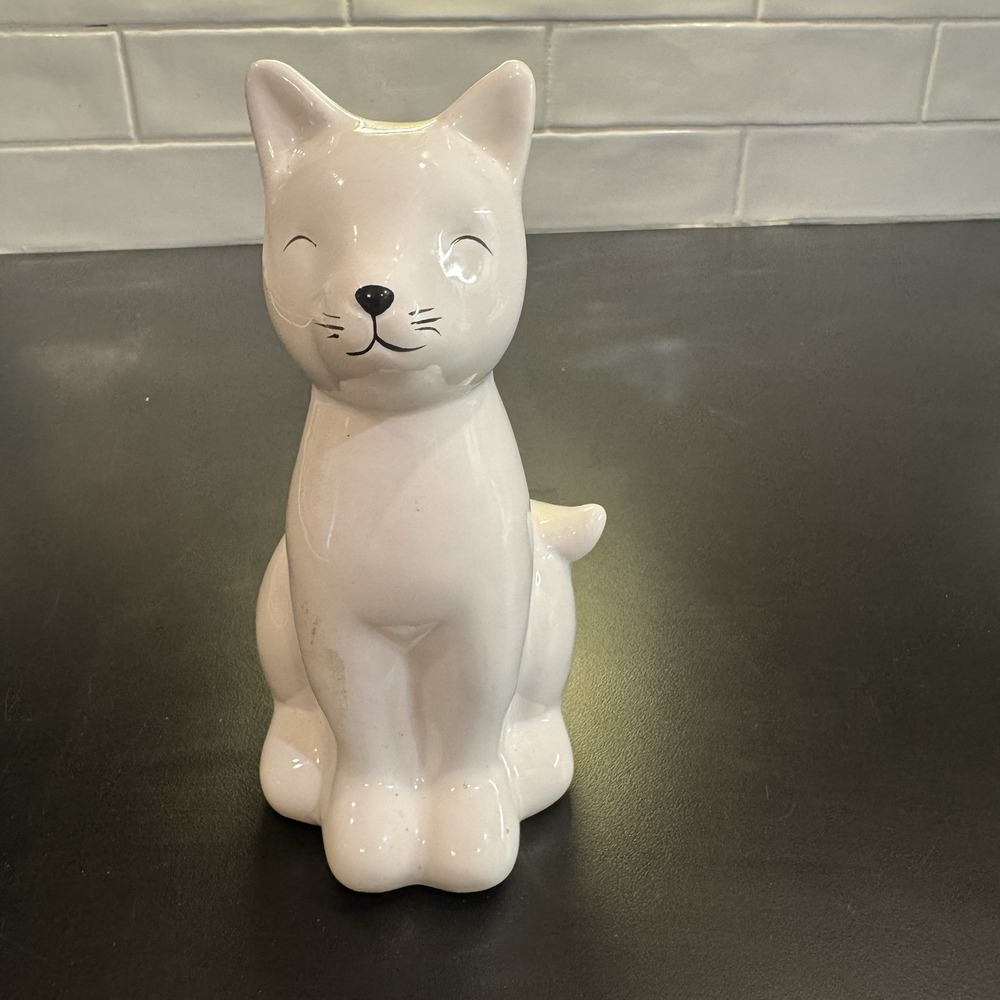 Vintage Cat Vase White Kitty Kitten 7" Tall Ceramic  Cute Face